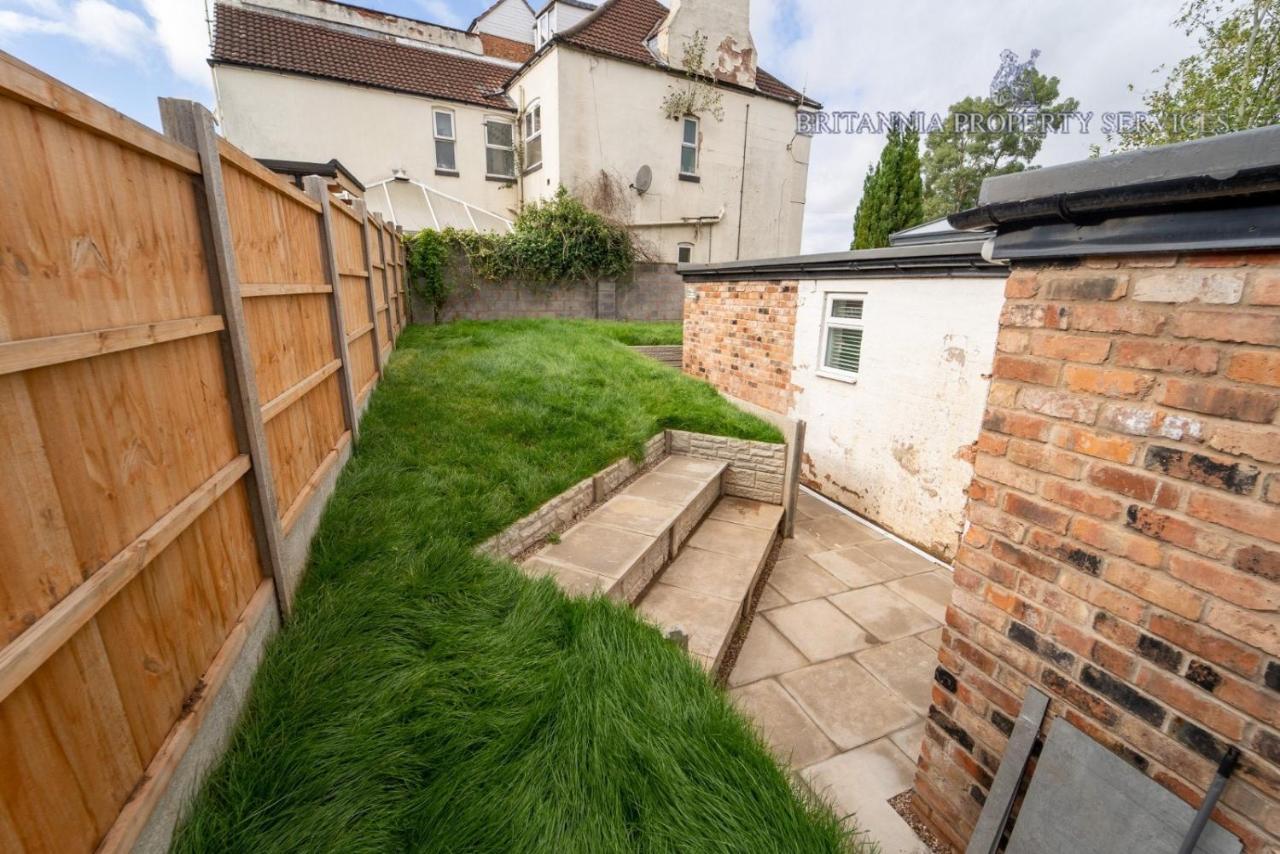 Free Parking Cosy Studios Close To City And Qe And Uob! Birmingham Exterior foto